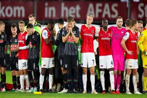 "سجل ثم انهار".. مهاجم نيميجن الهولندي يتعافى بعد "السقوط المرعب" (فيديو)